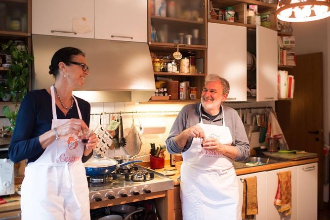 Lunch or Dinner and Cooking Demo at a Local Home in Gubbio - Experience Details