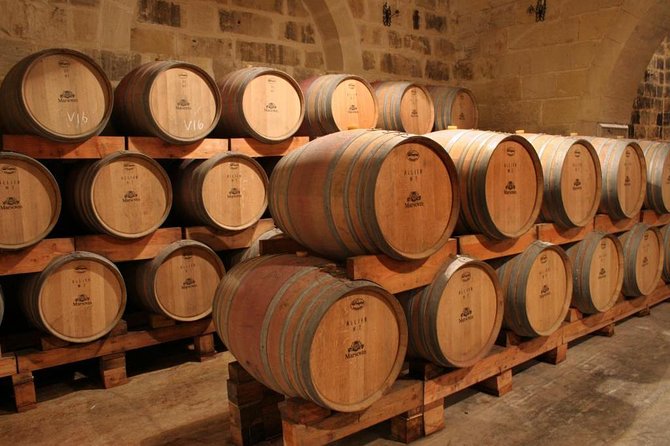 Malta: The Three Cities and Wine Tasting Tour (Mar ) - Historical Landmarks and Architecture