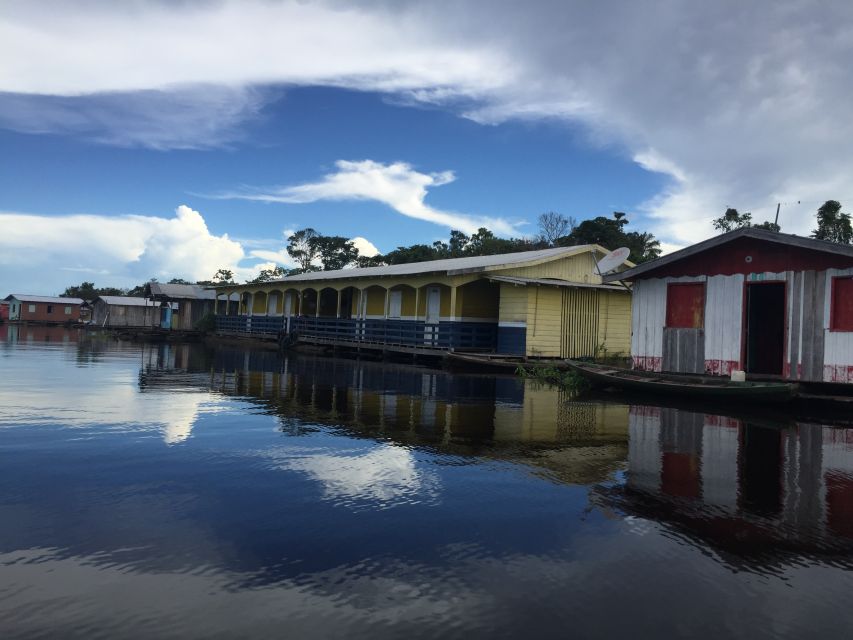 Manaus: Old City Guided Tour Plus Amazon River Boat Tour - Vibrant Market Exploration