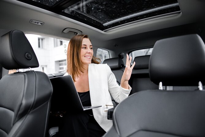 Manhattan to JFK Private Transfer by Luxury SUV - Good To Know