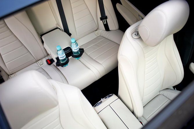Mercedes E Class Black Cab Kraków - Pricing and Services