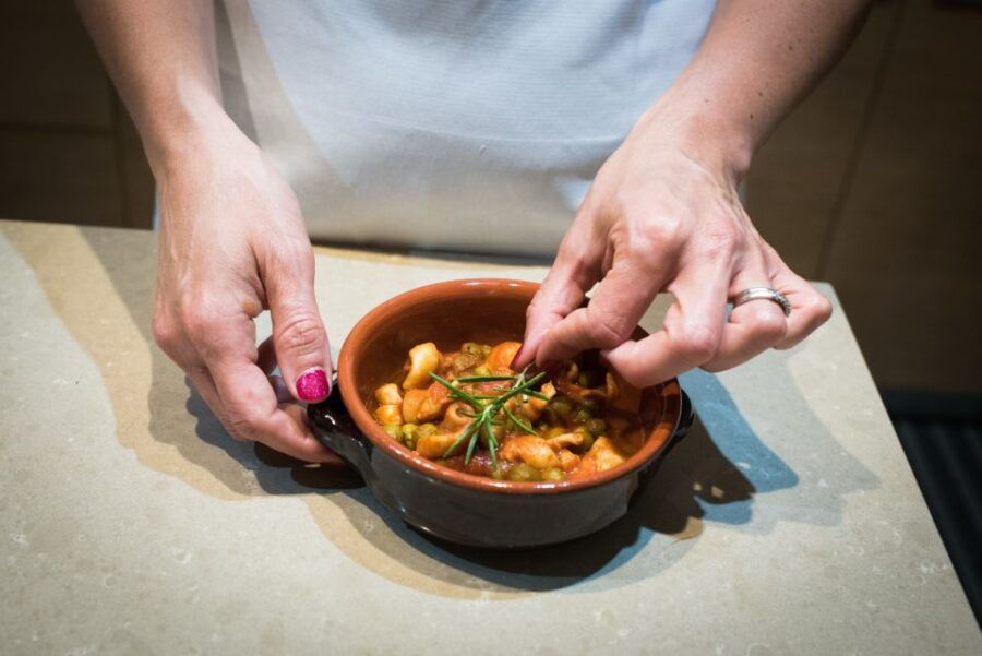 Messina Private Home Cooking Class - Experience Highlights