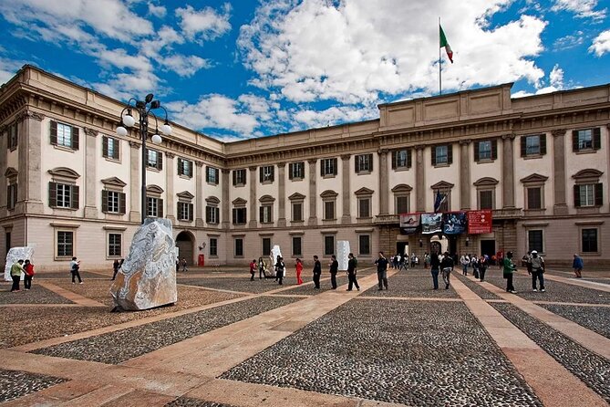 Milan Airport MXP Round-Trip Transfer in Private Car - Pricing Options for Private Car Transfer