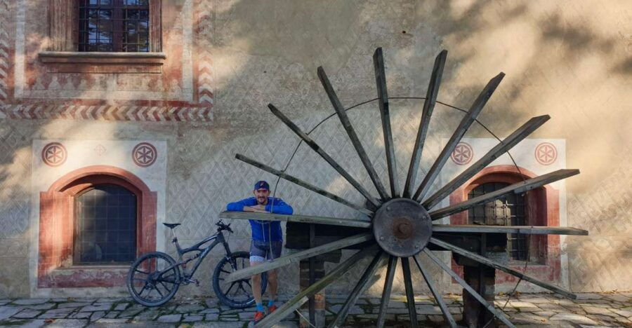 Milan: Cycling and Food Along Navigli