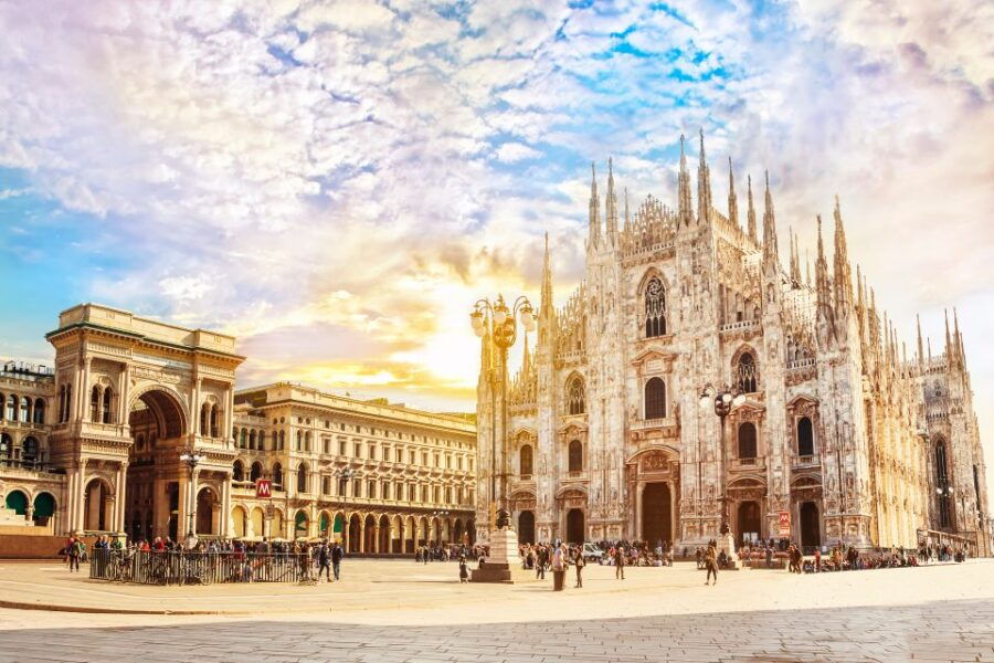 Milan: Old Town Highlights Private Guided Tour - Good To Know