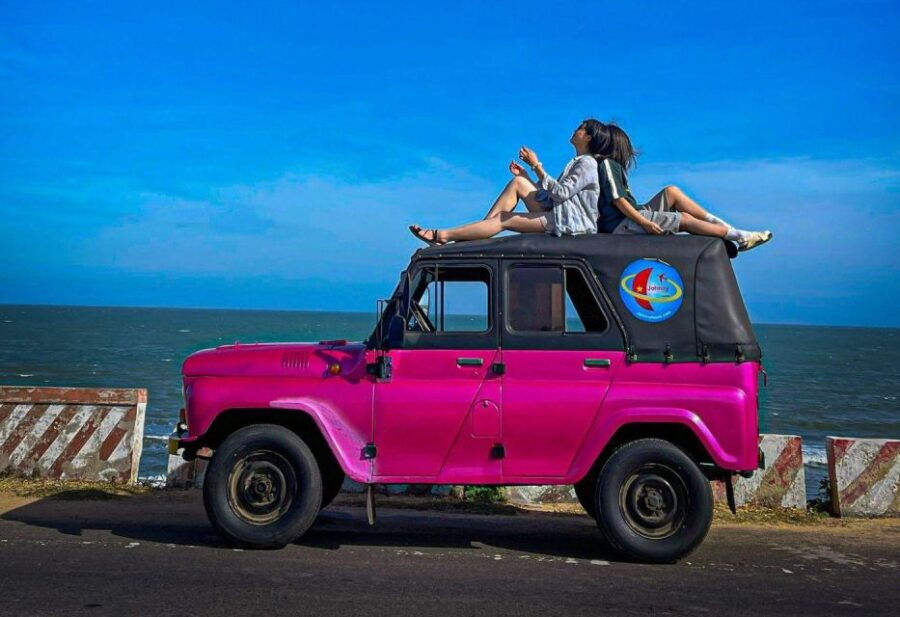 Mui Ne: Sand Dunes Jeep Tour With Friendly English Guide