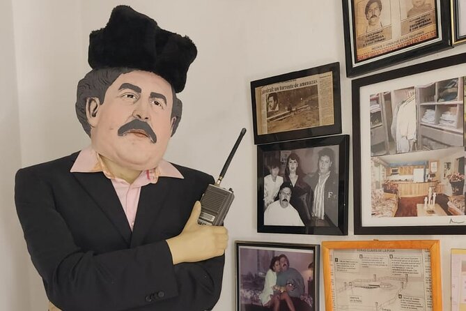 Pablo Escobar Shared Tour in Medellín. Economic and Historical. - Traveler Experience