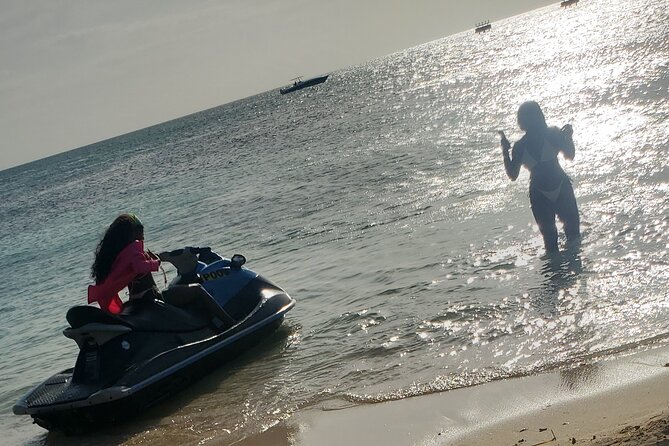 Parasailing and Jet Ski With Private Transportation From Montego Bay - Enjoy Jet Skiing in Montego Bay