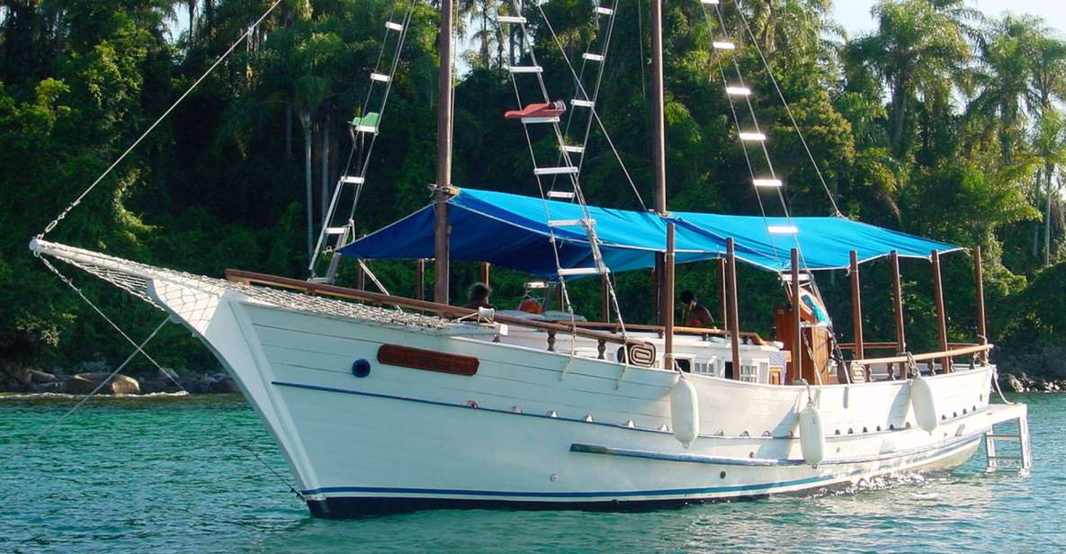 Paraty: Schooner Boat Tour With Beaches and Snorkeling - Experience Highlights