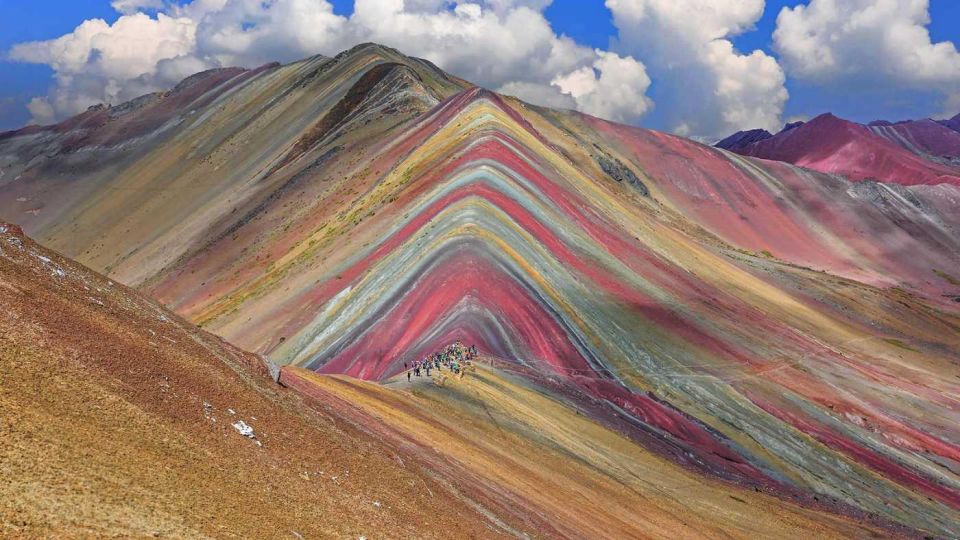 Peru 11 Days Huacachina, Machu Picchu, Rainbow Mountain Hotel - Adventure Activities in Huacachina