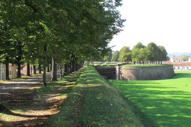 Pisa and Lucca Highlights Private Day Trip From Genoa Pier - Trip Overview