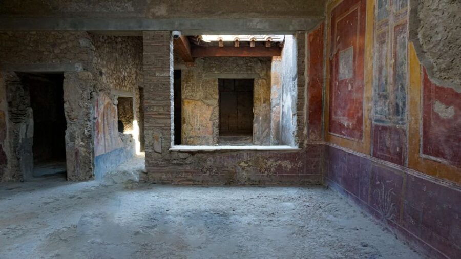 Pompei Unveiled: Skip-The-Line With Exclusive Guide