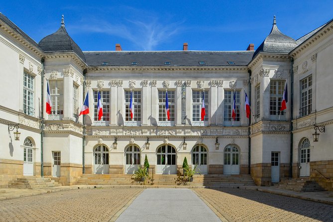Private 3-Hour Walking Tour of Nantes With Official Tour Guide - Pricing and Booking Details