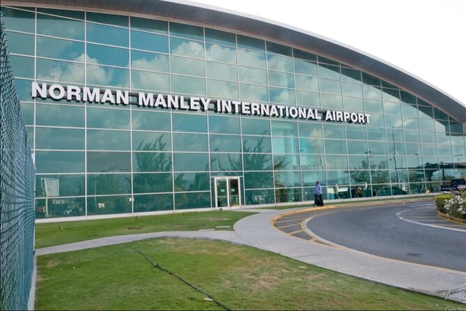 Private Arrivals or Departures Transfer: Norman Manley Airport to Kingston - Booking Details
