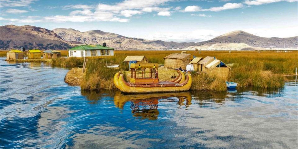 Private Excursion to the Uros Islands by Traditional Boat - Booking and Logistics