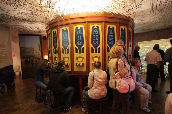 Private Schindlers List and Jewish Heritage Tour in Krakow - Itinerary