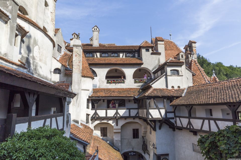 Private Tour Dracula and Peles Castle From Bucharest - Tour Details