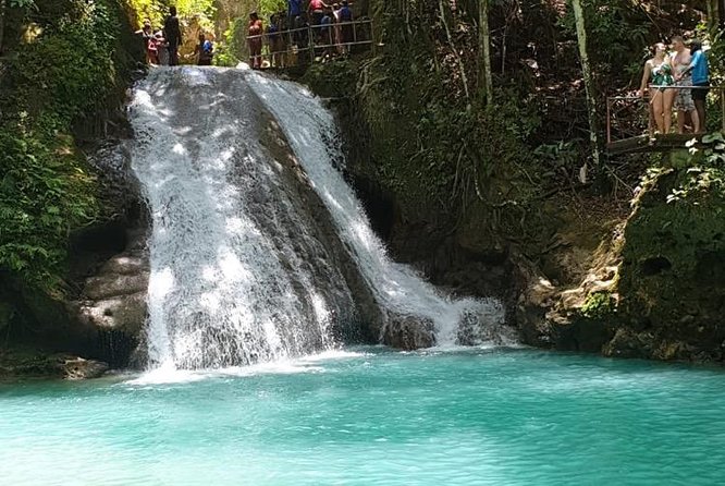 Private Tour From Montego Bay to Dunns River Falls and Blue Hole - Customer Reviews and Testimonials