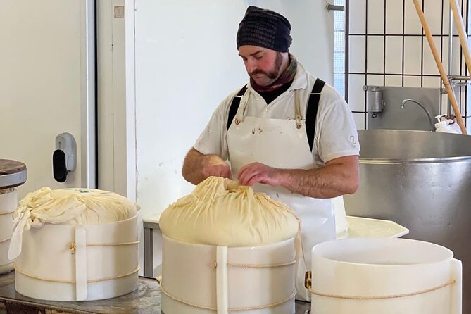 Private Tour Parmigiano,Prosciutto,Balsamico With Driver-Bologna - Tour Highlights