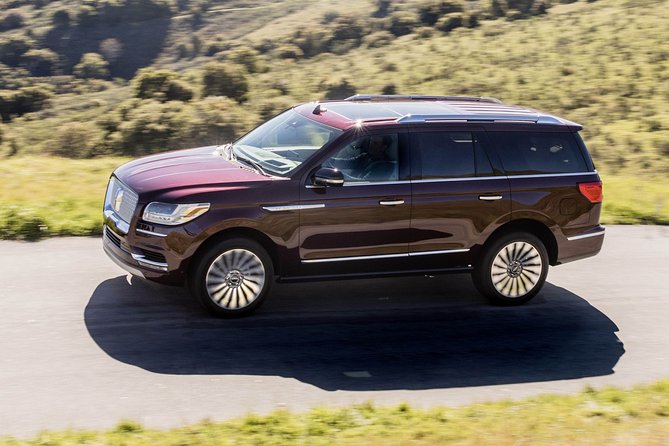Private Transfer Dallas Airport DAL to Las Colinas, Irving, by Luxury Vehicle - Good To Know