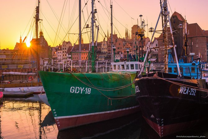 Private Walking Tour of Gdansk Old Town - Tour Inclusions