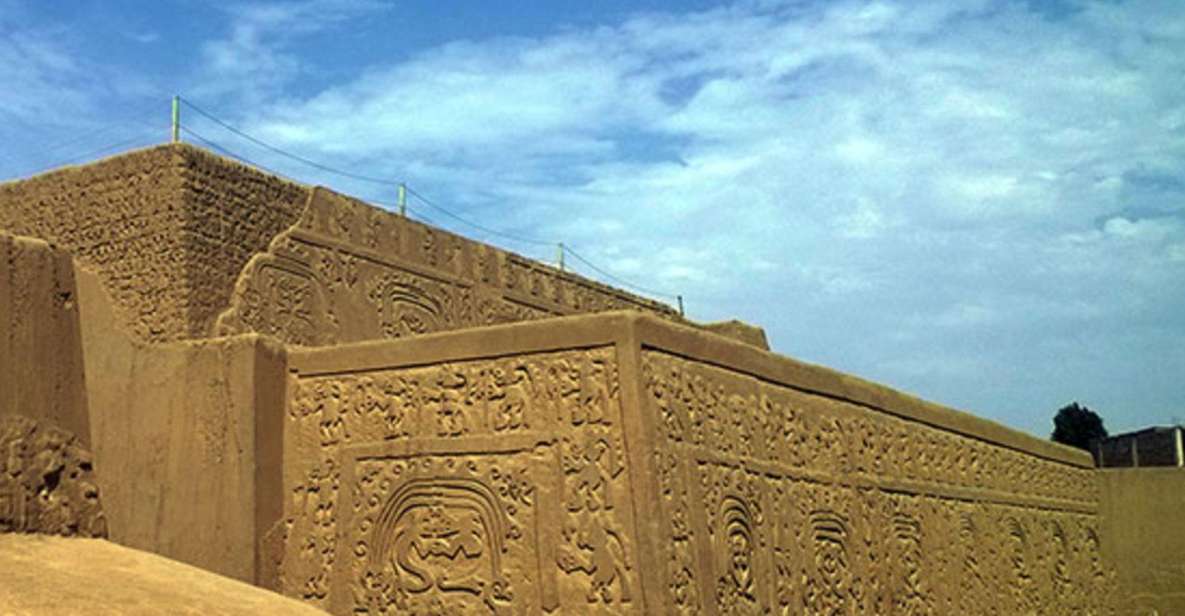 Pyramids of the Sun and the Moon, Huanchaco and Chan Chan - Tour Highlights