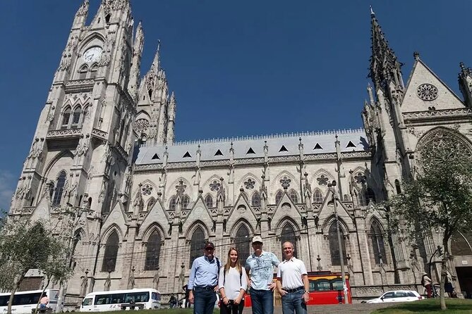 Quito City Tour - Middle of the World and Teleférico (Cable Car) - Meeting and Pickup Details