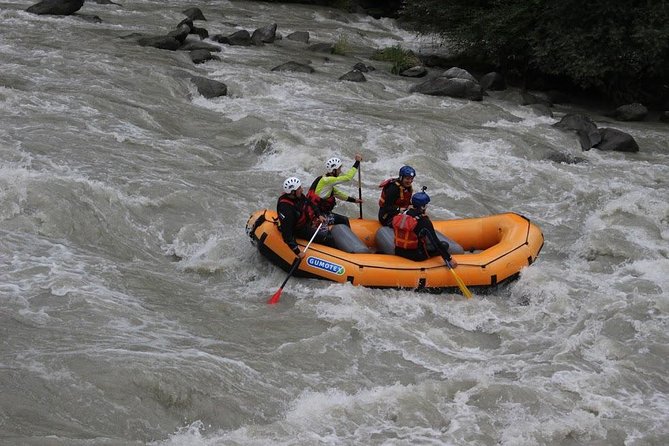 Rafting 2run2fun - Essential Gear for the Adventure