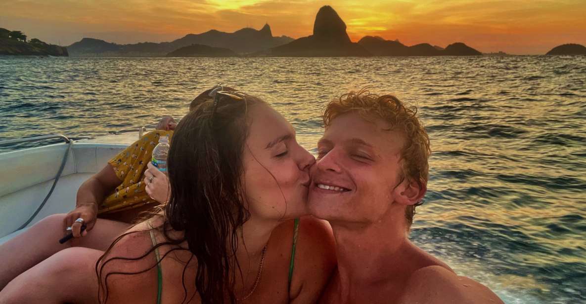 Rio De Janeiro: Speedboat Sunset Tour With Beer
