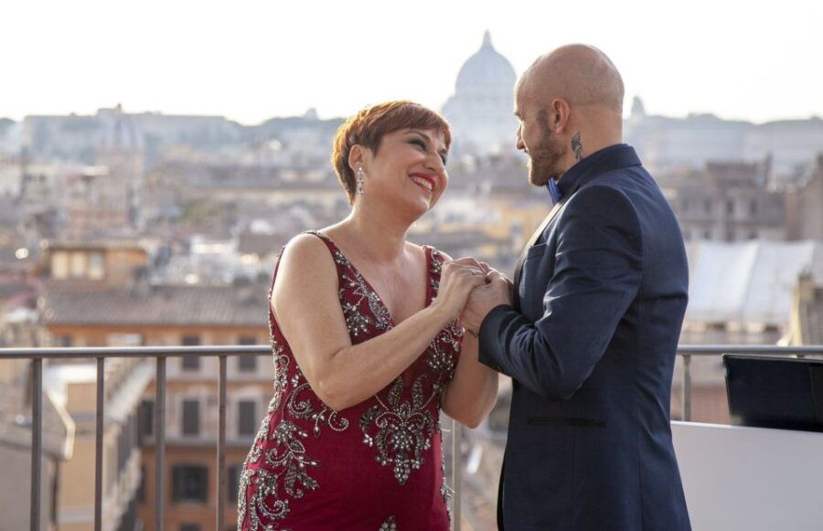 Rome: Rooftop Bar Opera Show - Experience Highlights