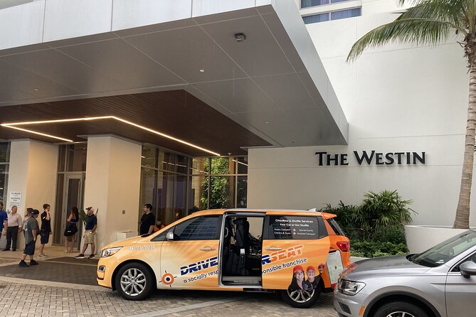 Round-Trip Transfer From Sarasota to the Mall at UTC - Good To Know