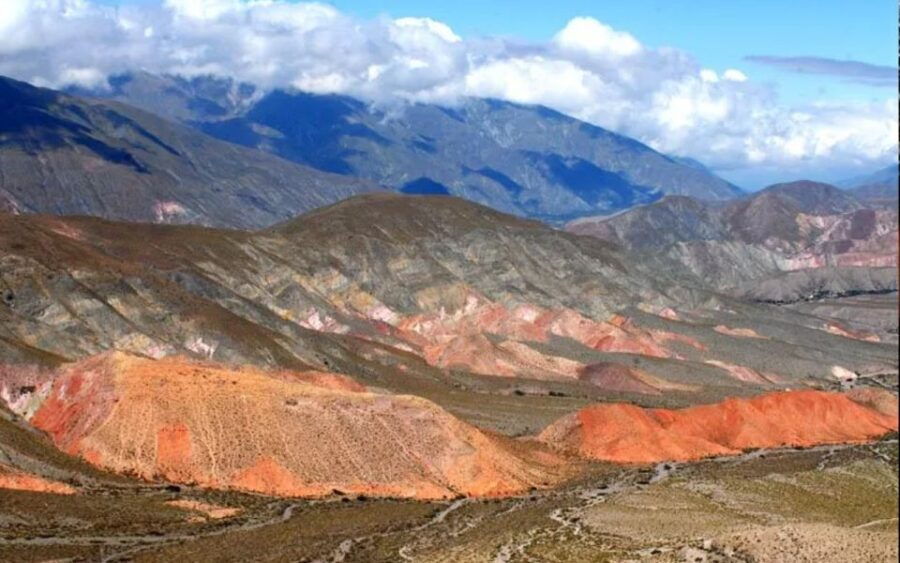 Salta or Jujuy: Iruya and Salinas Grandes 2-Day Tour