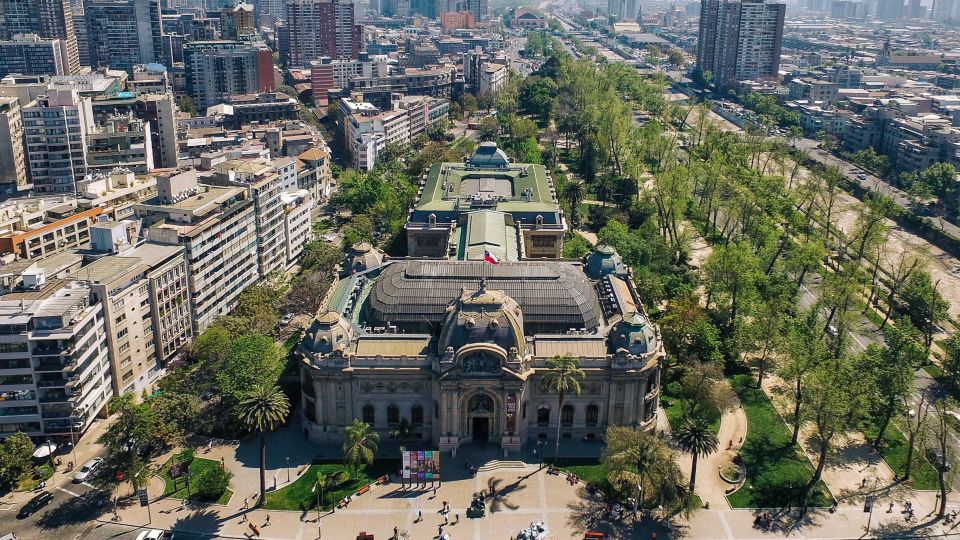 Santiago: Private Half-Day City Tour