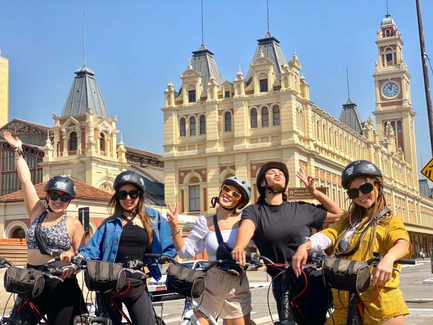 São Paulo: Downtown Historical Bike Tour - Tour Group Size and Distance Covered