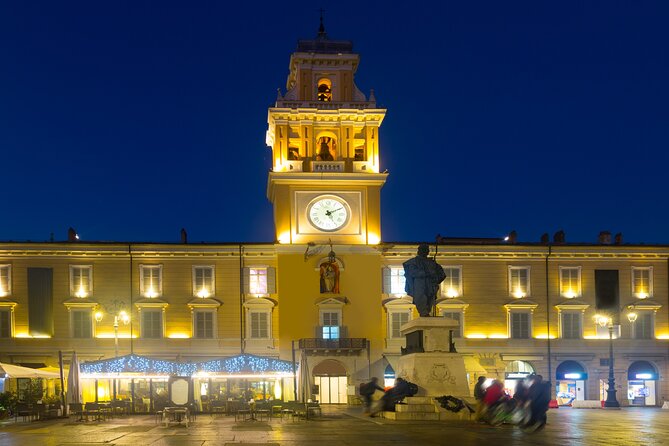 Semi-private Parma Tour of City Highlights by Night - Good To Know