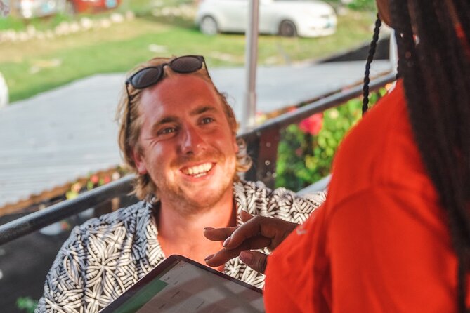 Shared Sightseeing Tour in Bahamas With Lunch - Tour Overview