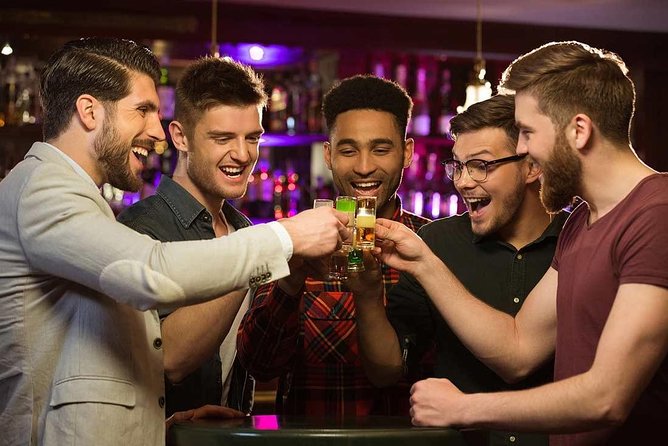 Stag Party Scavenger Hunt Costume, 3 Hours (Bachelor/Bachelorette Party) - Scavenger Hunt Costume Ideas