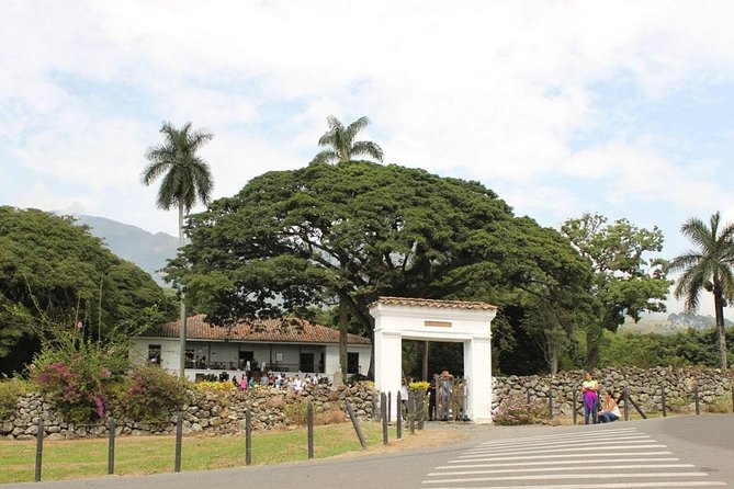 Sugar Cane Hacienda El Paraiso & Nature Day Tour - Inclusions