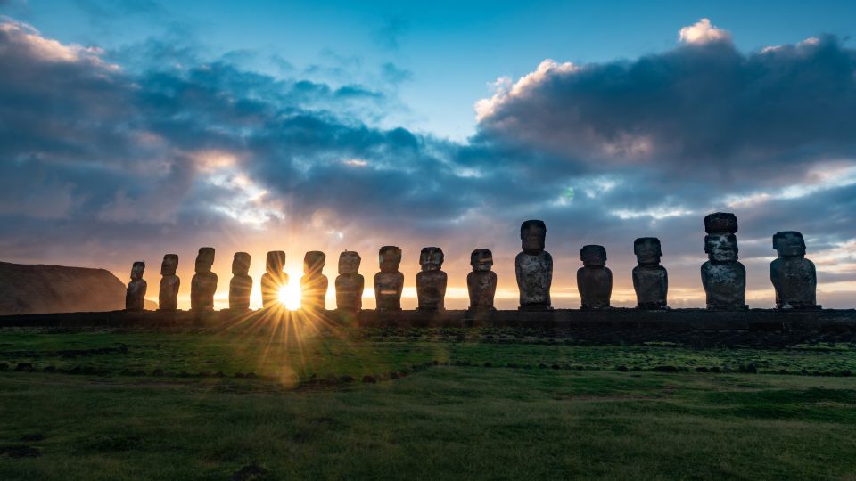 Sunrise Tongariki: Sunrise at Tongariki Park Private Tour - Pickup Locations and Accessibility