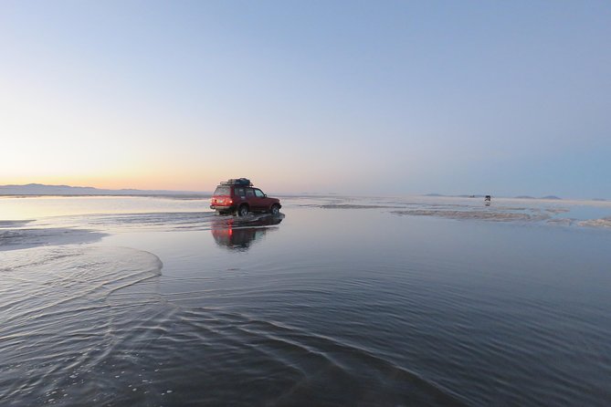 Sunset Delight: Private Uyuni Salt Flats Tour - Reviews and Ratings