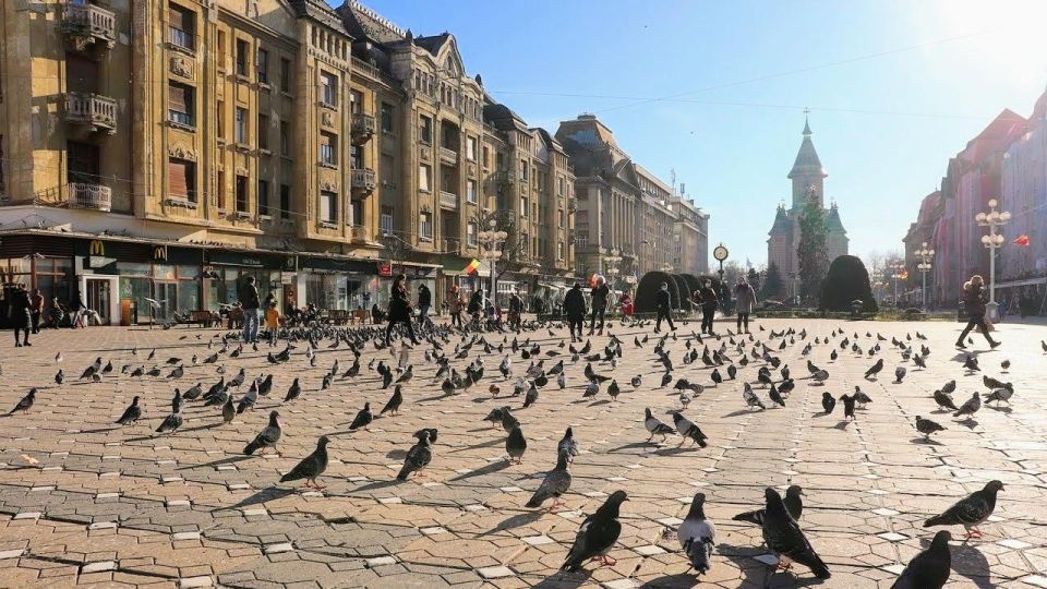 Timișoara: Alleys of Old Town Self-guided Explorer Walk - Booking Information