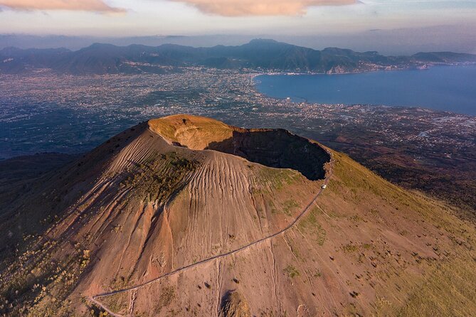 Tour Mount Vesuvius With Entry Tickets and Round Trip Transfer Included - Tour Inclusions