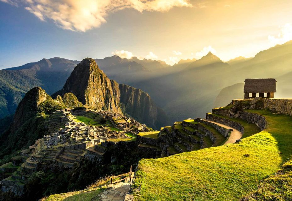 Tour to Machu Picchu With a Private Guided With All Tickets - Booking Information