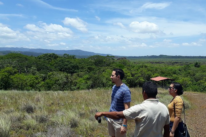 Ultimate Adventure: Volcano Tour and Artisan Markets - Tour Highlights