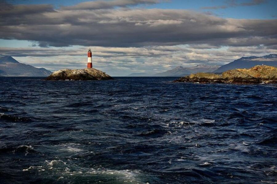 Ushuaia: Beagle Channel, Seal Island & Bridges Islands Tour
