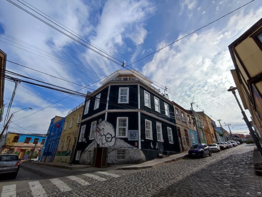 Valparaíso: Full-Day Private Tour With Funicular Ride - Tour Overview