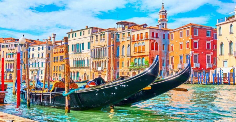 Venice: Grand Canal Private Walking Tour & Optional Gondola - Experience Highlights
