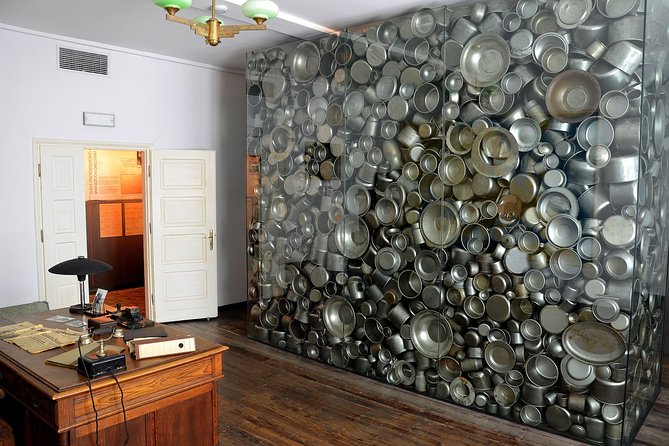 Wieliczka Salt Mine and Oskar Schindler Factory Guided Half Day Tour From Krakow - Good To Know