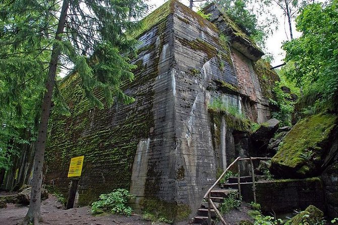 Wolfs Lair Private Tour From Gdansk - Tour Highlights
