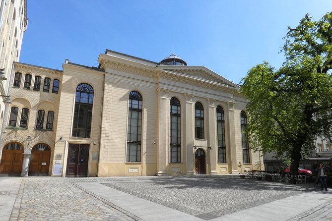 Wroclaw District Of The Four Temples Private Tour - Good To Know